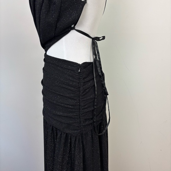 Michael Costello Revolve Fairleigh Gown Black Cutout Metallic Thread Size Small - Picture 9 of 11